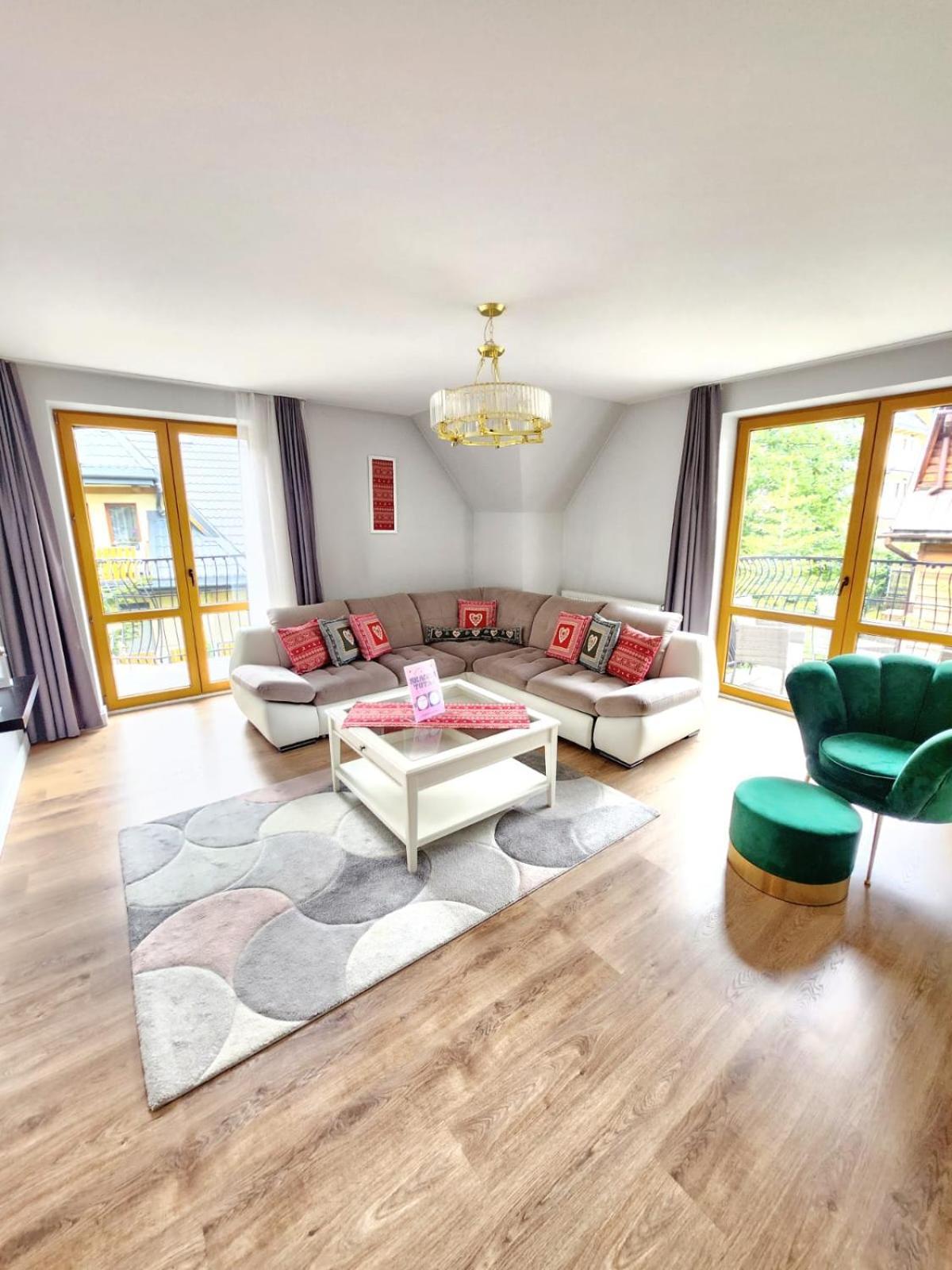 Bory6a Apartamenty Zakopane Bagian luar foto